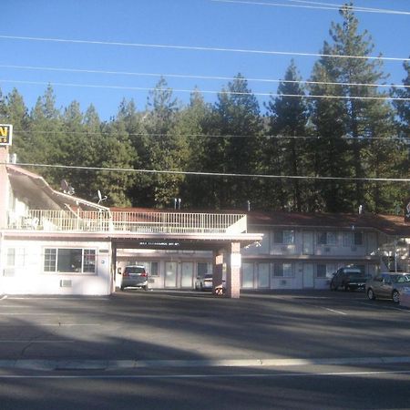 Travelers Inn And Suites サウス・レイクタホ エクステリア 写真