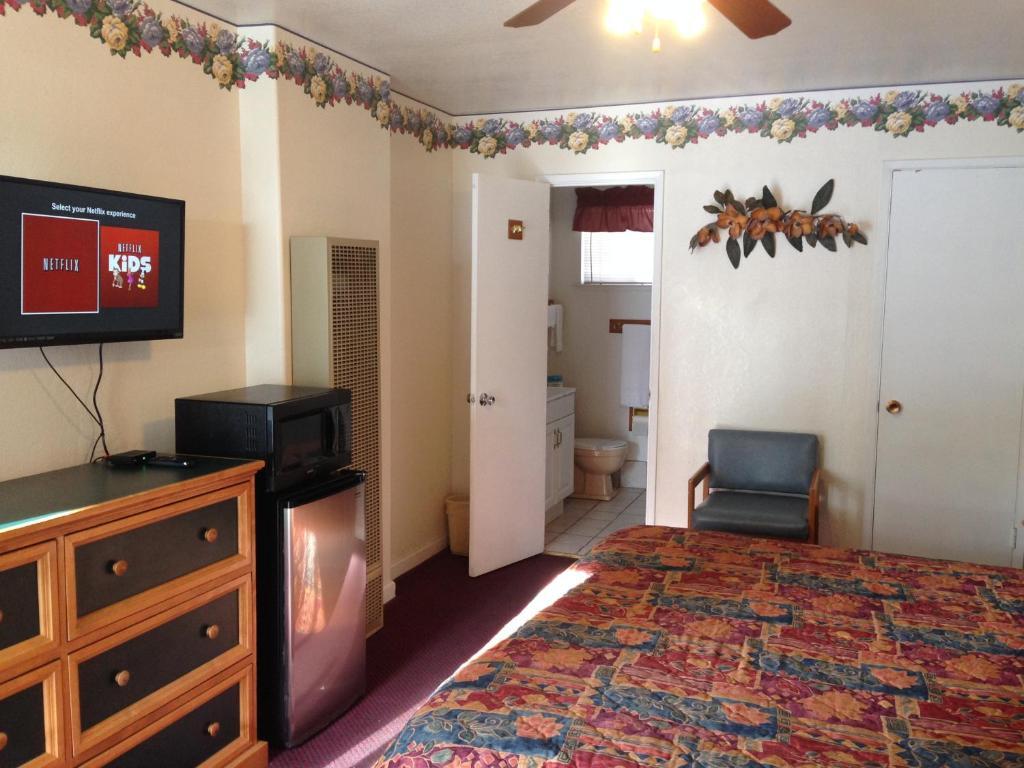 Travelers Inn And Suites サウス・レイクタホ 部屋 写真