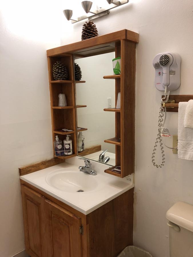 Travelers Inn And Suites サウス・レイクタホ エクステリア 写真
