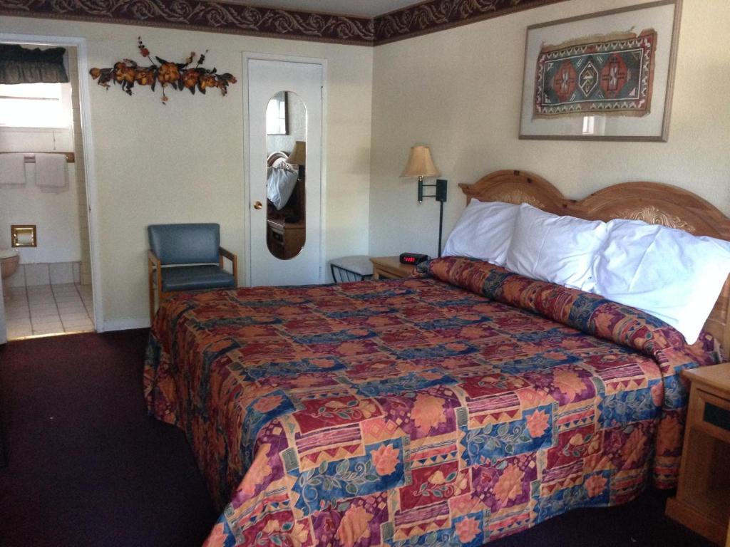 Travelers Inn And Suites サウス・レイクタホ 部屋 写真